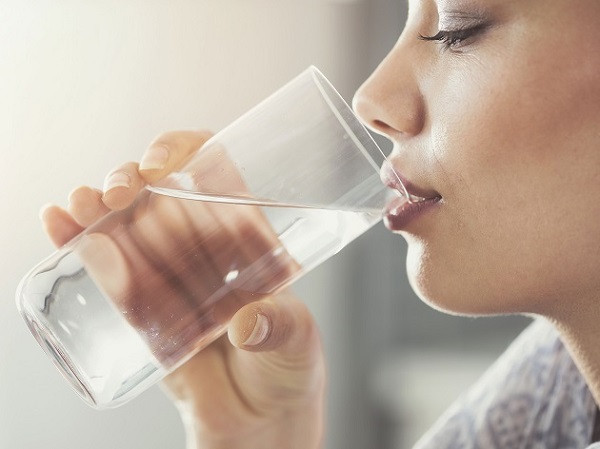 Добре сме информирани от ползите от достатъчното пиене на вода