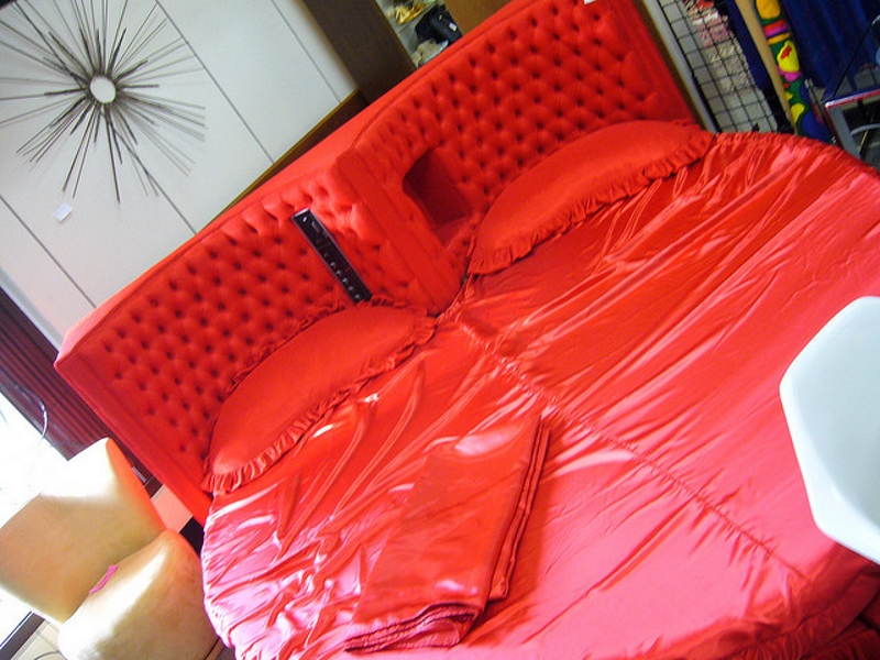  Спално-бельо-за-Свети-Валентин-материи 