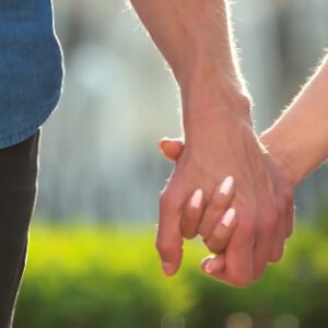 10 начина да запазите връзката си силна, дори след години брак