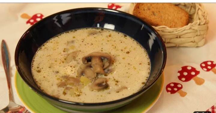 Най-добрата рецепта за гъбена супа, която ще ви зарадва в студа