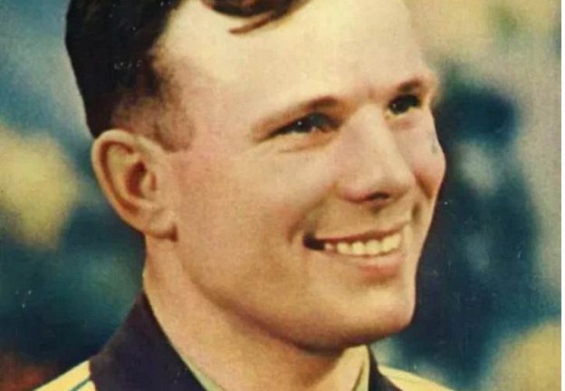 Днес се навършват 62 години от полета на първия човек в Космоса – Юрий Гагарин (12 април 1961 г.)