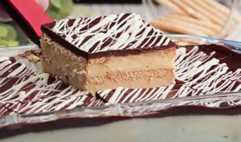  Бисквитена торта с домакински крем рецепта 