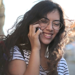  Щастливи – 5 лесни трика да запазим усмивката си 