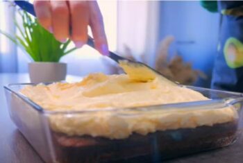 Бюджетна торта тирамису без маскарпоне: как да приготвите сладкарски шедьовър у дома
