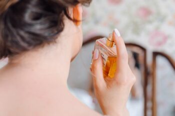 Естествени антидепресанти ТОП-7 парфюми, чийто аромат успокоява