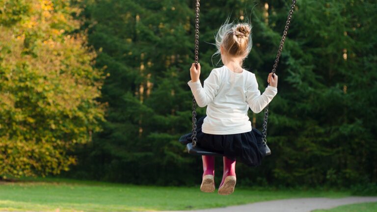 Как да отгледаме дете-невротик: 50 ефективни стъпки