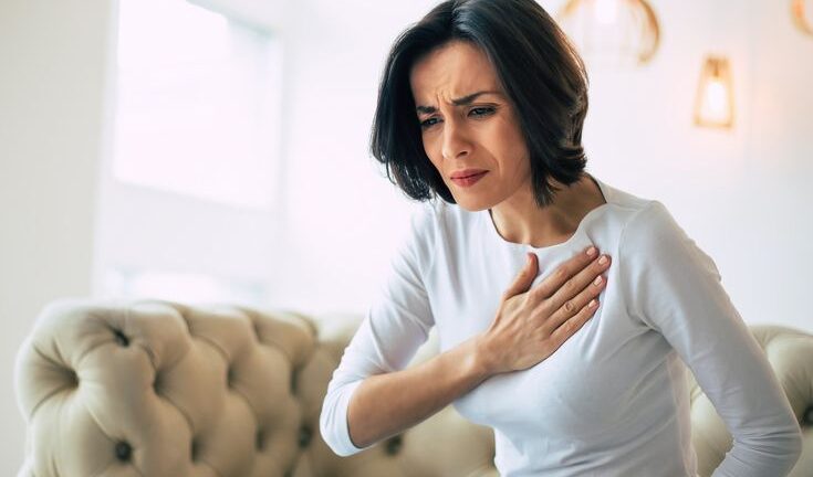 Как да се отървете от болката в гърдите у дома