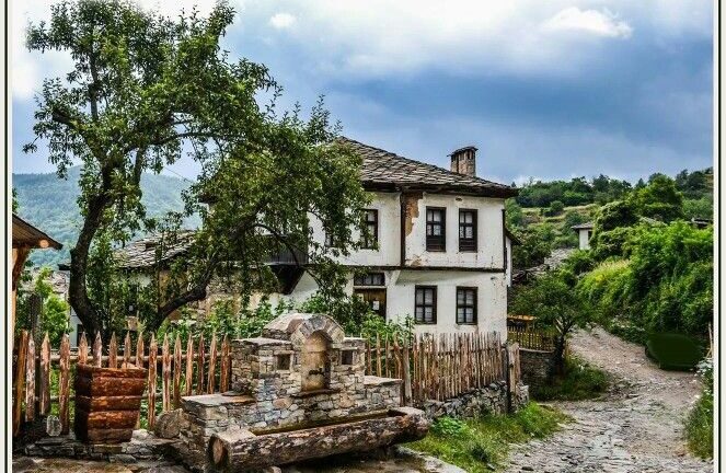 Приказни села в Родопите, които трябва да посетите