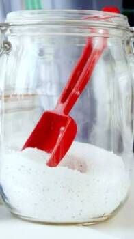  Как да си напавим домакински прахуляк за пране? 