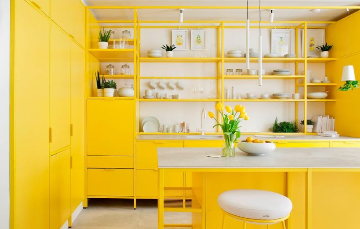 6 идеи за кухня в слънчево жълто