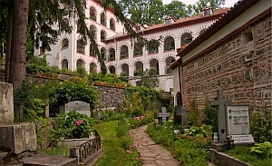  Драгалевски манастир – средище на история и книжнина 