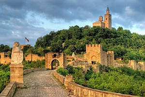 Царевец – величествена историческа крепост на България