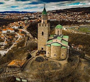 Царевец – величествена историческа крепост на България