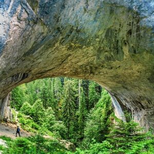 Чудните мостове – вълшебен скален феномен