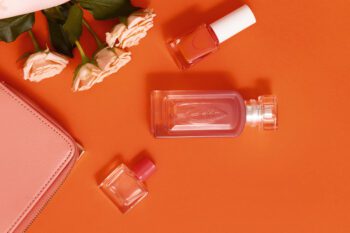 Как да изберем перфектния аромат: разликите между луксозните и масовите парфюми