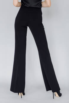  Как да бъдем стилни по празниците с дребен бюджет 