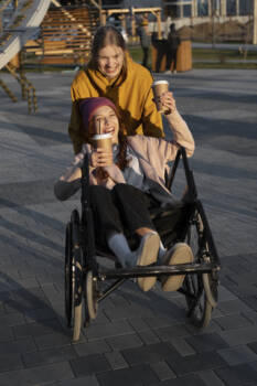  хората с увреждания 