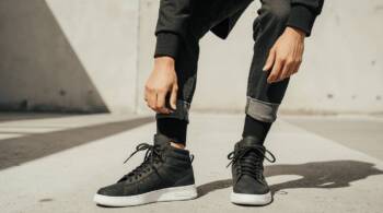 Най-търсените детски кецове и боти за 2025 Най-търсените детски кецове и боти за 2025