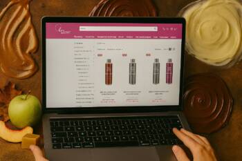 Душ-гел за есен 2025: Топ предложения за сияйна и подхранена кожа