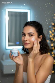 Как да постигнеш ефекта „стъклена кожа“ – пълно ръководство за бляскав и здрав тен през 2026: грижа, рутина и продукти, които наистина работят стъклена кожа крем