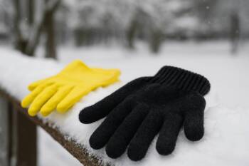 Как да поддържаме ноктите здрави през студения сезон