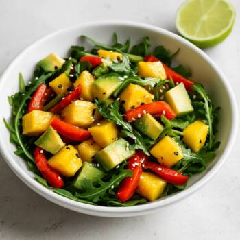 Салати за Нова година 2026: Нестандартни рецепти, които носят късмет и празнично настроение Салати за Нова година 2026: Нестандартни рецепти, които носят късмет и празнично настроение