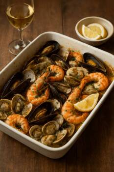 Луксозно Коледно меню у дома: изискани рецепти за впечатляваща вечеря Луксозно Коледно меню у дома: изискани рецепти за впечатляваща вечеря