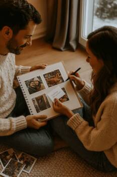 Как да създадете свои зимни традиции като двойка Как да създадете свои зимни традиции като двойка