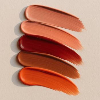 Устните на 2026: Най-горещите нюанси и текстури червила, които ще превземат Instagram Устните на 2026: Най-горещите нюанси и текстури червила, които ще превземат Instagram