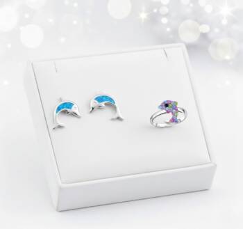 Бижута с едно сърце- стилни предложения за майка и дъщеря за празници 2025 бижута делфини