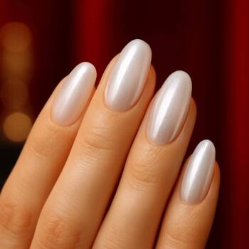 Тайната на звездите: Ноктите, които виждаме на червения килим през 2026 Тайната на звездите: Ноктите, които виждаме на червения килим през 2026