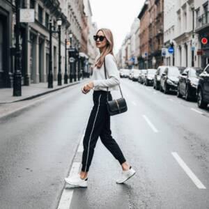 Модерната градска амазонка: Как обувките променят цялостния ти стил Модерната градска амазонка: Как обувките променят цялостния ти стил