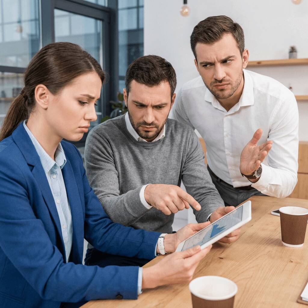 Как да разпознаеш хората, които тихо саботират живота ти