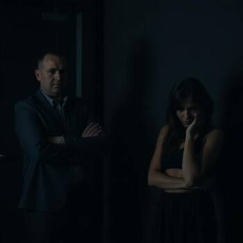 Мълчаливата агресия: как хората те контролират без да кажат дума Мълчаливата агресия: как хората те контролират без да кажат дума